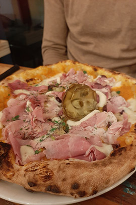 pizza camuriusa